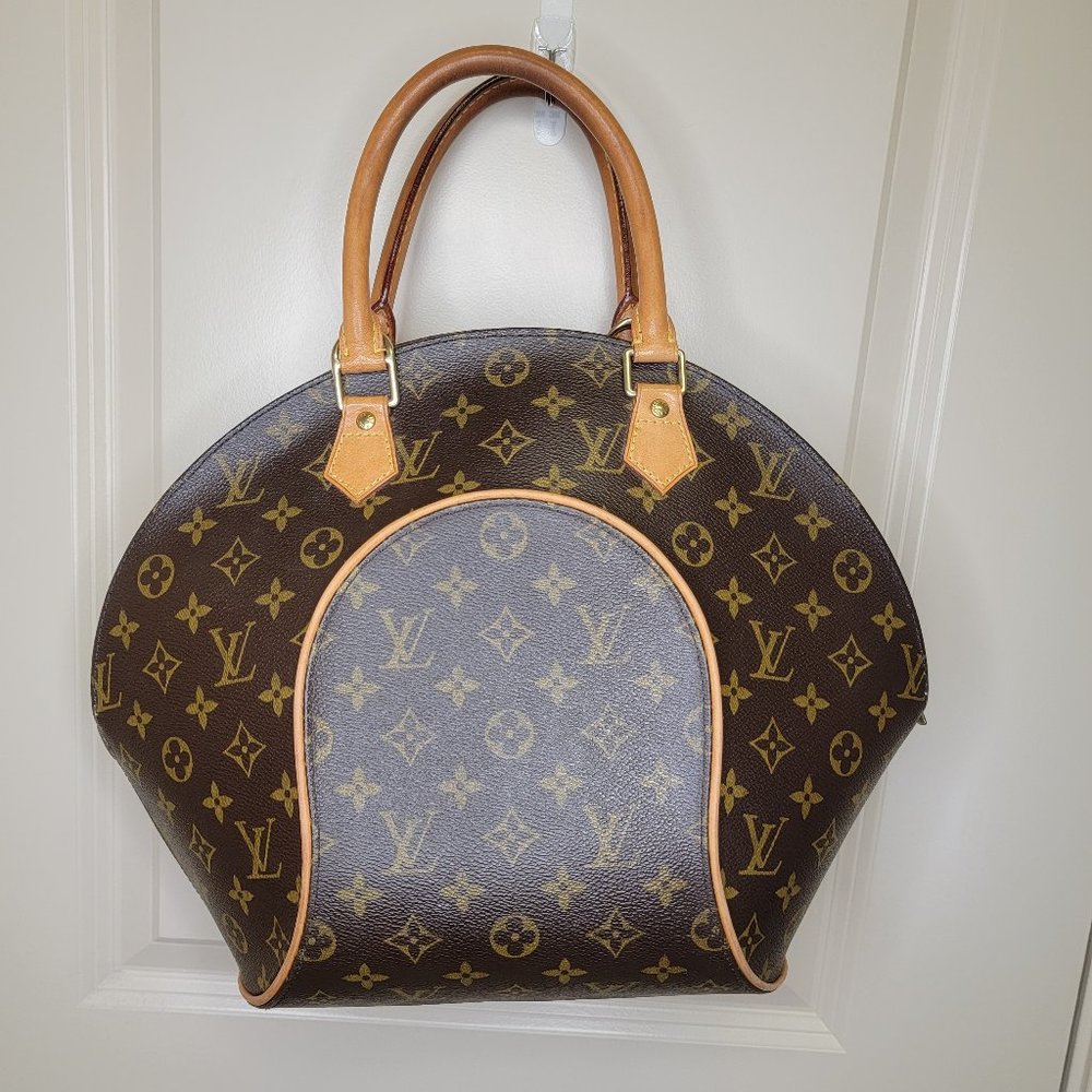 Louis Vuitton Ellipse Bag Monogram Canvas MM